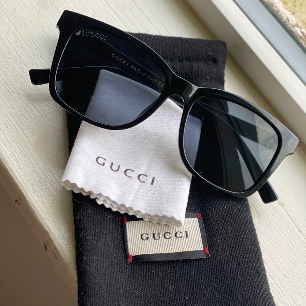 Gucci glasses